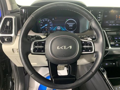 Used 2022 Kia Sorento SX Prestige image 22