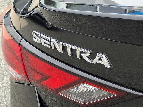 Used 2024 Nissan Sentra SR w/ SR Premium Package FWD image 29