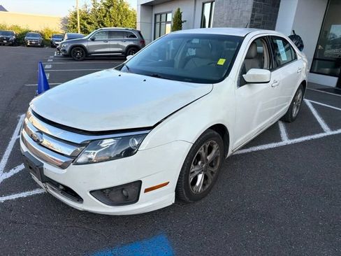 Used 2012 Ford Fusion SE FWD image 3