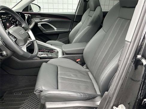 Certified 2025 Audi Q5 Premium Plus w/ Premium Plus image 20