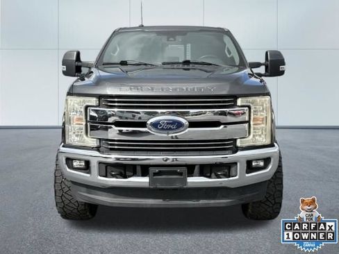 Used 2017 Ford F250 Lariat w/ Lariat Ultimate Package AWD/4WD image 5