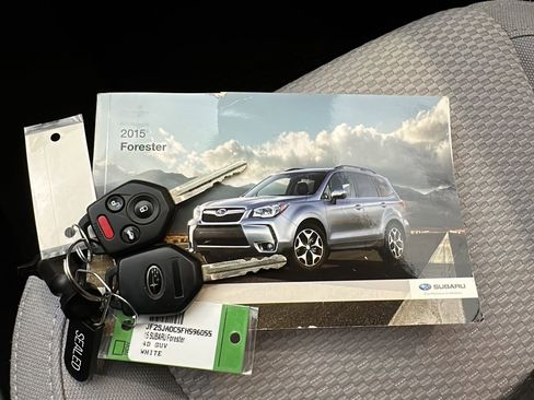 Used 2015 Subaru Forester 2.5i Premium w/ All-Weather Package image 28