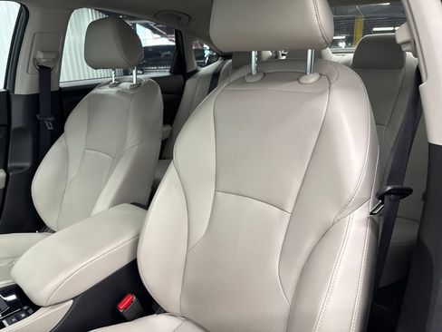 Used 2024 Honda Accord EX-L image 16