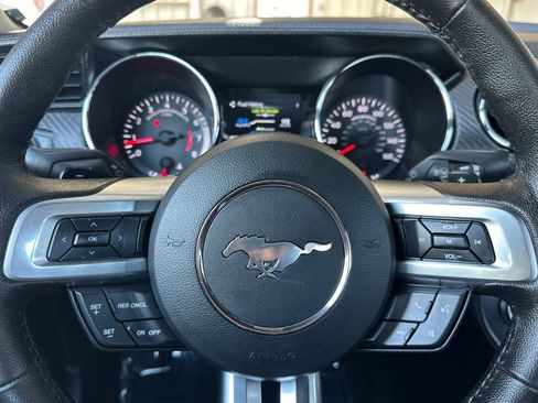 Used 2015 Ford Mustang Coupe w/ Equipment Group 051A RWD image 20