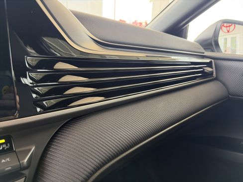 Certified 2025 Toyota Camry SE image 27