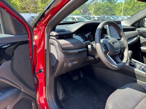 Used 2025 Jeep Compass Trailhawk AWD/4WD image 33