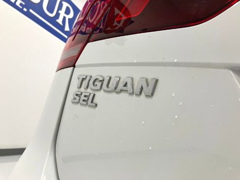 Used 2019 Volkswagen Tiguan SEL Premium R-Line AWD/4WD image 15