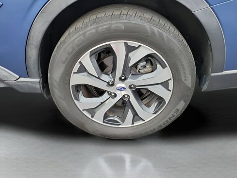 Used 2020 Subaru Outback Limited image 5