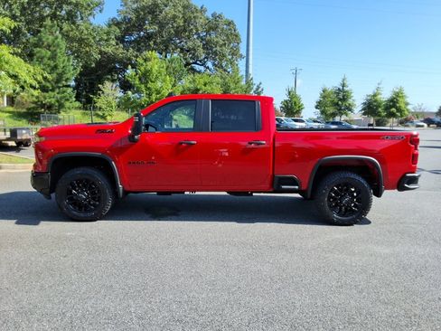 Certified 2025 Chevrolet Silverado 2500 Custom w/ Custom Value Package AWD/4WD image 8