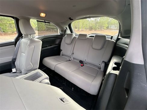 Used 2018 Honda Odyssey Elite image 27