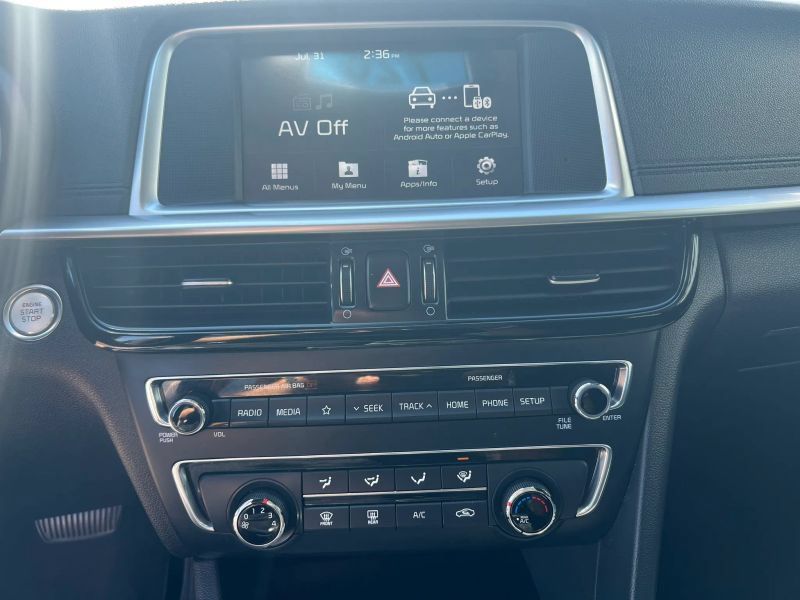 Used 2020 Kia Optima SE FWD image 24