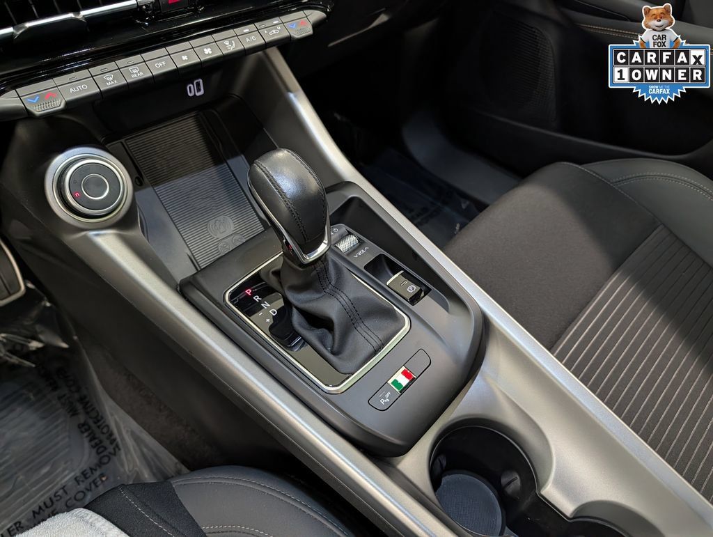 Used 2025 Alfa Romeo Tonale AWD/4WD image 15