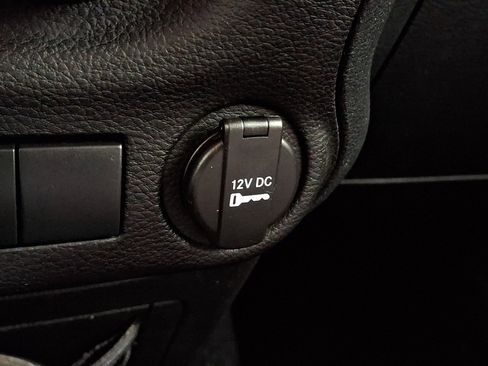 Used 2012 Jeep Wrangler Unlimited Sport image 30