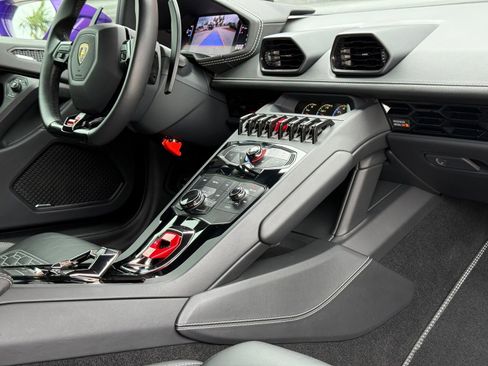 Used 2018 Lamborghini Huracan LP 580-2 RWD image 46