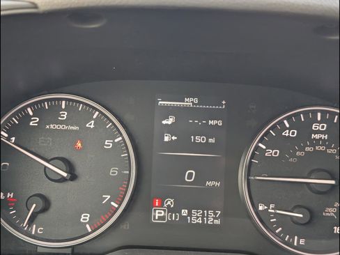 Used 2024 Subaru Crosstrek 2.0i Premium image 21