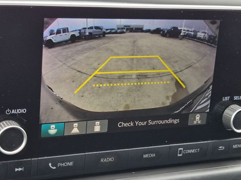 Used 2023 Honda HR-V Sport image 19