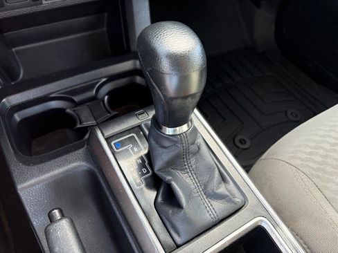 Used 2023 Toyota Tacoma SR5 w/ Technology Package image 18