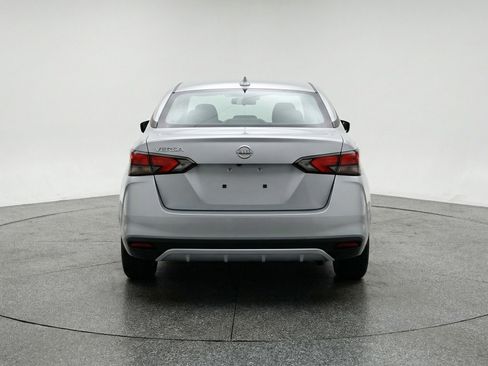 Used 2025 Nissan Versa SV FWD image 7