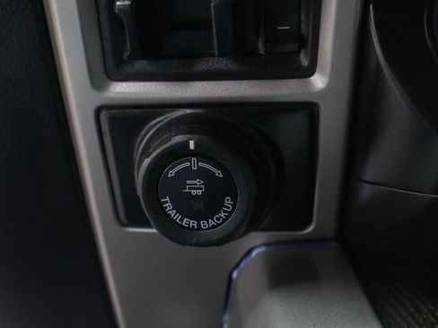 Used 2021 Ford F350 Lariat AWD/4WD image 46
