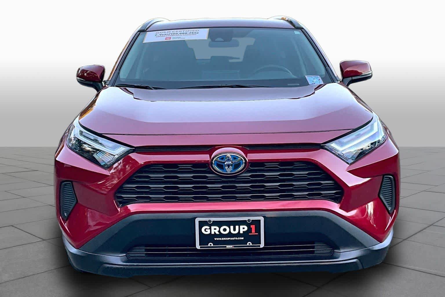 Certified 2024 Toyota RAV4 LE AWD/4WD image 4