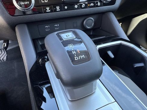 New 2026 Mitsubishi Outlander SE FWD image 31