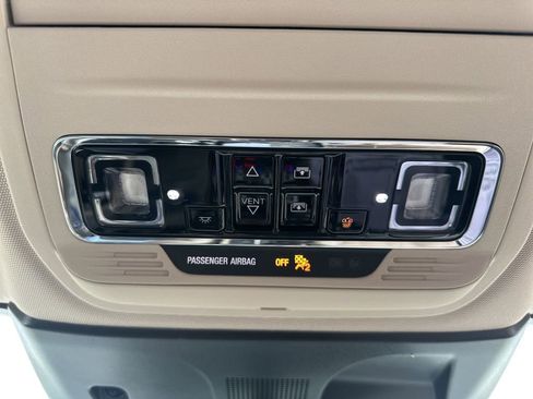 Used 2021 Lincoln Corsair Reserve image 45