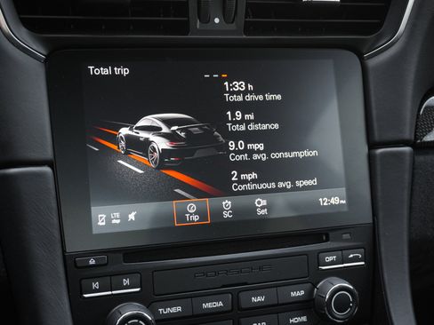 Used 2018 Porsche 911 GT3 w/ Sport Chrono Package image 28