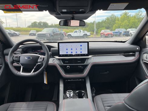 New 2025 Ford Explorer ST-Line image 40