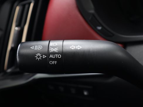 Certified 2025 MAZDA CX-70 Plug-In Hybrid w/ Premium Plus AWD/4WD image 21