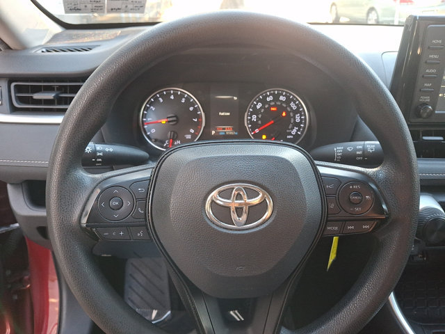 Used 2019 Toyota RAV4 LE w/ All Weather Liner Package AWD/4WD image 18