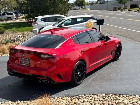 Used 2019 Kia Stinger GT1 AWD/4WD image 46