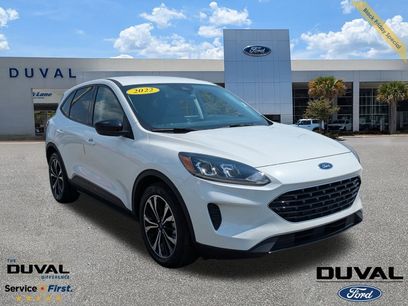 Used 2022 Ford Escape SE w/ SE Sport Appearance Package