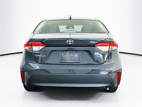 Used 2024 Toyota Corolla LE FWD image 7