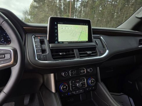 Used 2024 Chevrolet Tahoe Premier image 17