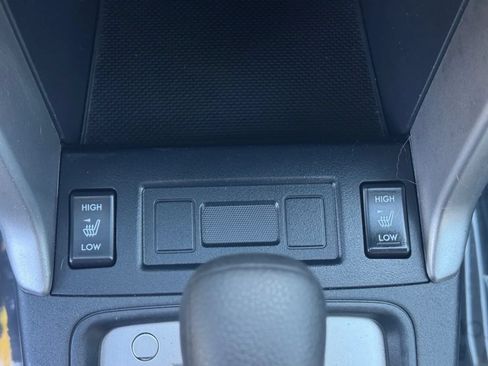 Used 2015 Subaru Forester 2.5i Premium w/ All-Weather Package AWD/4WD image 25
