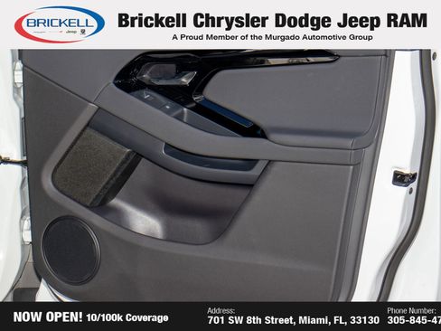 Used 2025 Land Rover Range Rover Evoque S image 14