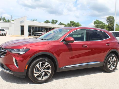 Used 2023 Buick Envision Essence FWD image 3