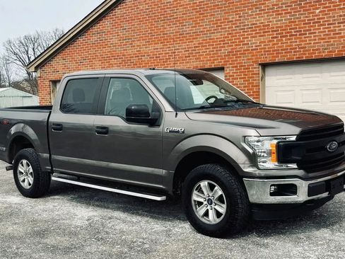 Used 2018 Ford F150 XL w/ Equipment Group 101A Mid AWD/4WD image 13