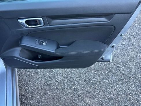 Used 2023 Honda Civic Sport image 20