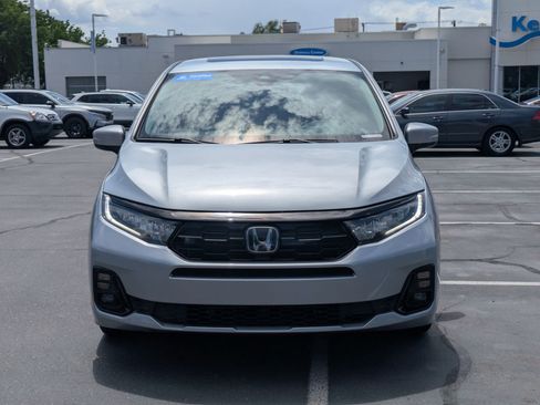 Certified 2025 Honda Odyssey Elite image 11