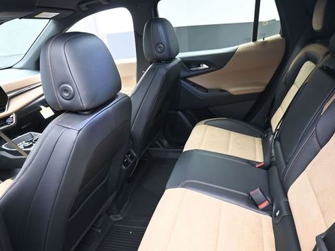 New 2026 Chevrolet Equinox ACTIV image 9