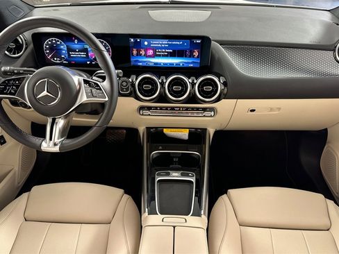 Certified 2026 Mercedes-Benz GLA 250 image 15