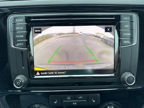 Used 2018 Volkswagen Jetta Sport image 26