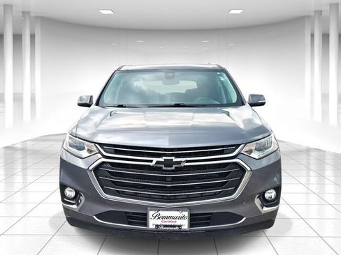 Used 2019 Chevrolet Traverse Premier w/ Driver Confidence II Package FWD image 5