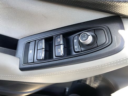 Used 2019 Subaru Forester Premium AWD/4WD image 19