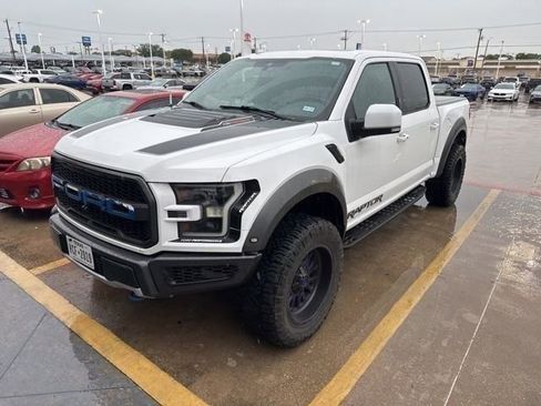 Used 2020 Ford F150 Raptor w/ Equipment Group 802A Luxury AWD/4WD image 3