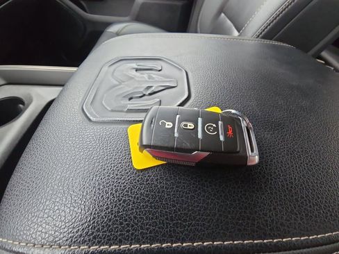 Used 2019 RAM 1500 Sport w/ Level 2 Equipment Group image 30