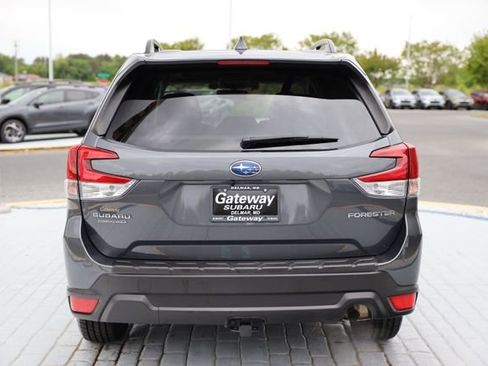 Certified 2021 Subaru Forester Premium w/ Popular Package #1 AWD/4WD image 4