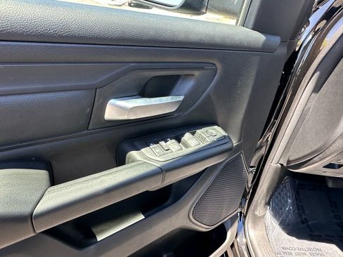New 2026 RAM 1500 Express AWD/4WD image 20