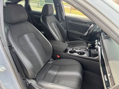 Used 2023 Honda Civic Sport image 26